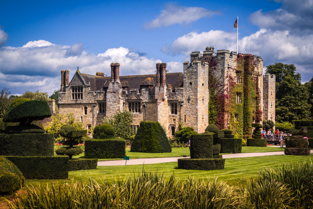 Discover the Charm of England!